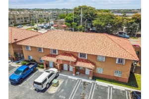 2589 W 76th St APT 210, Hialeah, FL 33016, Sold 08/01/23