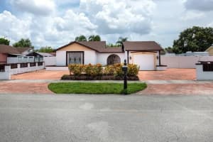 19633 NW 58th Ct, Hialeah, FL 33015, Sold 08/01/23