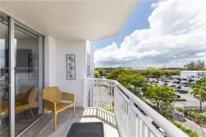 18051 Biscayne Blvd APT 502, Aventura, FL 33160, Sold 09/08/23