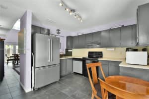 301 City View Dr #301, Fort Lauderdale, FL 33311, Sold 07/19/23