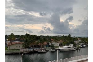 2450 NE 135th St APT 301, North Miami, FL 33181, Sold 10/25/23