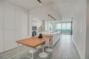 900 Biscayne Bay, 900 Biscayne Blvd APT 5605, Miami, FL 33132, Sold 08/29/23
