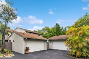 11257 SW 111th St, Miami, FL 33176, Sold 10/02/23