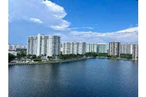 18081 Biscayne Blvd APT 902, Aventura, FL 33160, Sold 02/13/24