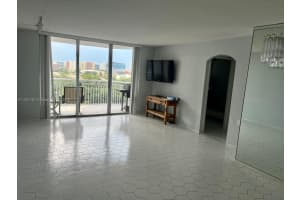 18081 Biscayne Blvd APT 902, Aventura, FL 33160, Sold 02/13/24
