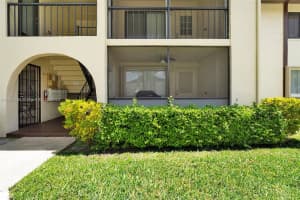 5861 La Paseos Dr d 1, Greenacres, FL 33463, Sold 10/26/23
