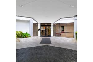 1300 NE Miami Gardens Dr #1010e, Miami, FL 33179, Sold 07/10/23