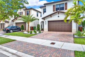 3306 W 99th Pl, Hialeah, FL 33018, Sold 08/10/23