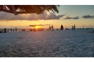 5445 Collins Ave APT 635, Miami Beach, FL 33140, Sold 06/29/23