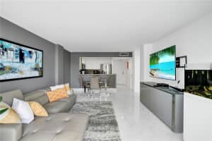 600 NE 36th St APT 212, Miami, FL 33137, Sold 07/31/23