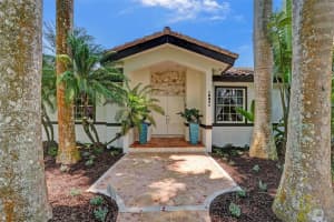 15971 SW 252nd St, Homestead, FL 33031, Sold 10/04/23