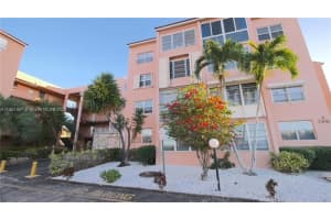 2841 Somerset Dr APT 400, Lauderdale Lakes, FL 33311, Sold 08/16/23