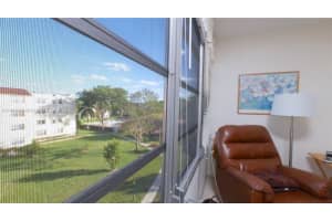 2841 Somerset Dr APT 400, Lauderdale Lakes, FL 33311, Sold 08/16/23