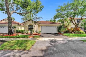 895 Garnet Cir, Weston, FL 33326, Sold 08/21/23