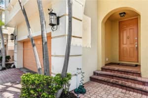 3123 NE 210th St, Aventura, FL 33180, Sold 07/26/23