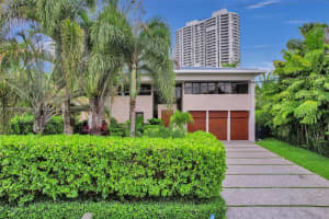 219 Holiday Dr, Hallandale Beach, FL 33009, Sold 01/30/24