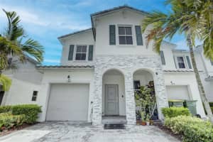 1301 SE 27th Terrace, Homestead, FL 33035, Sold 09/05/23