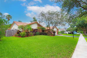 1079 NW 96th Ave, Plantation, FL 33322, Sold 08/10/23