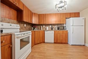 2750 NE 183rd St APT 612, Aventura, FL 33160, Sold 07/27/23