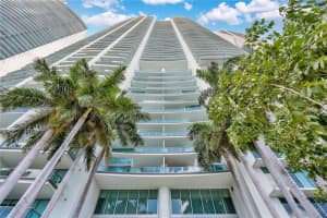 900 Biscayne Bay, 900 Biscayne Blvd APT 3804, Miami, FL 33132, Sold 06/14/24
