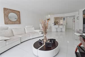 1690 NE 191st St Apt 309-1, Miami, FL 33179, Sold 08/01/23