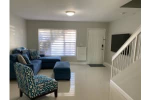390 NW 86th Pl # 207-2, Miami, FL 33126, Sold 07/28/23