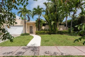 2345 Meridian Ave, Miami Beach, FL 33140, Sold 09/19/23