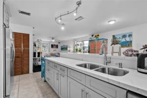 239 Jasmine St, Tavernier, FL 33070, Sold 10/12/23