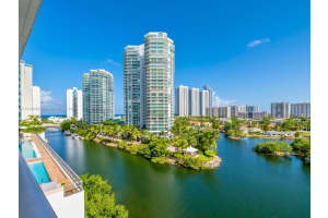 330 Sunny Isles Blvd 5 806, Sunny Isles Beach, FL 33160, Sold 10/09/23