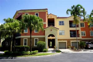 4702 SW 160th Ave APT 330, Miramar, FL 33027, Sold 12/01/23