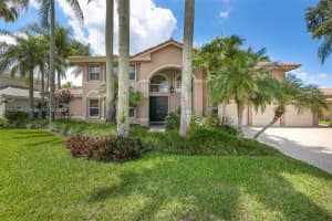 10176 SW 18th St, Davie, FL 33324, Sold 09/01/23