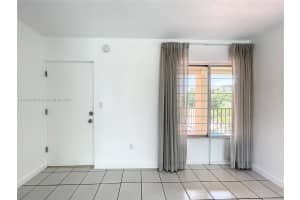 9240 Fontainebleau Blvd APT 303, Miami, FL 33172, Sold 08/02/23
