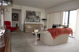 14201 SW 66th St APT 307, Miami, FL 33183, Sold 07/31/23