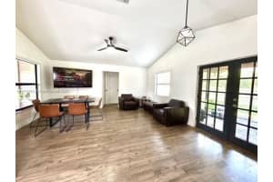 5842 Deer Hollow Ln E, Sarasota, FL 34232, Sold 10/25/23