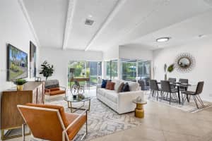 5206 Avocado Dr, Tamarac, FL 33319, Sold 08/29/23