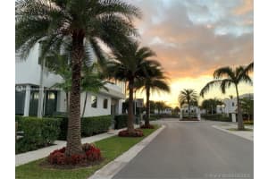 9789 NW 75th St, Doral, FL 33178, Sold 09/15/23