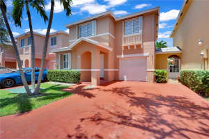 14924 SW 104th St APT 33, Miami, FL 33196, Sold 08/21/23