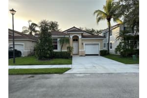 4957 SW 153rd Ave, Davie, FL 33331, Sold 07/14/23
