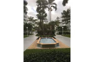496 Nw 165th St Rd D312 Miami, FL 33169 - MLS#A11404594