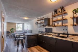 710 Washington Ave APT 318, Miami Beach, FL 33139, Sold 09/19/23