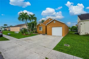 10021 Periwinkle St, Miramar, FL 33025, Sold 08/28/23