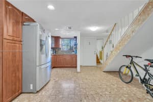 230 NW 87th Ave APT I201, Miami, FL 33172, Sold 10/13/23