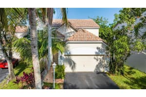 3946 Jasmine Ln, Coral Springs, FL 33065, Sold 02/13/24