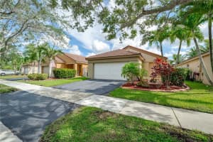 1368 Presidio Dr, Weston, FL 33327, Sold 08/31/23