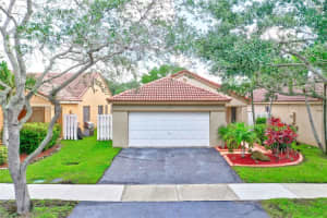 1368 Presidio Dr, Weston, FL 33327, Sold 08/31/23