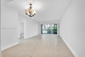 4205 N University Dr APT 101, Sunrise, FL 33351, Sold 09/15/23