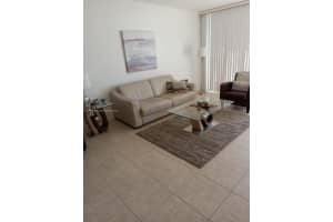 5601 Collins Ave APT 1615, Miami Beach, FL 33140, Sold 08/16/23