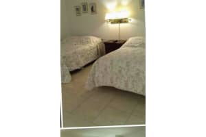 5601 Collins Ave APT 1615, Miami Beach, FL 33140, Sold 08/16/23