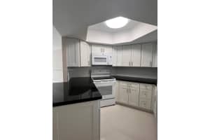 8353 Lake Dr APT 108, Doral, FL 33166, Sold 08/04/23