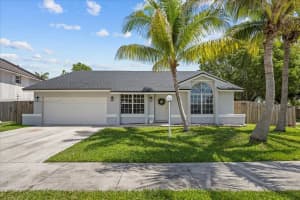 9761 SW 220th St, Cutler Bay, FL 33190, Sold 08/10/23